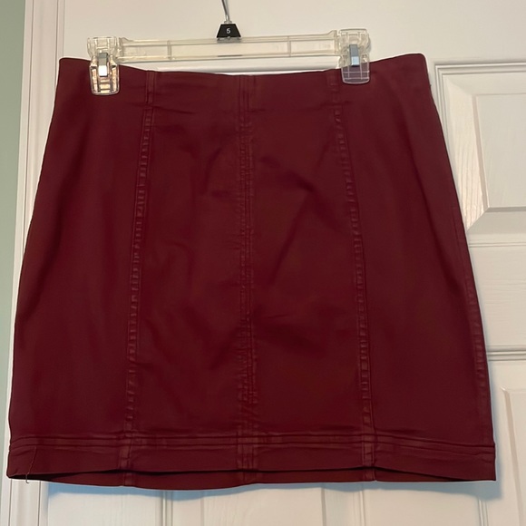 Bodycon skirt - Picture 1 of 3